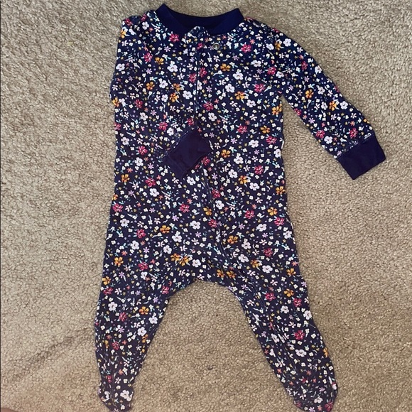 Zip Up/Button Sleep & Play Bundle | 6 MONTHS - Picture 7 of 9